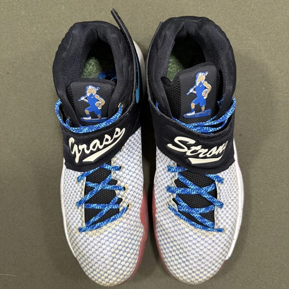 RARE‎ 11.5 Nike Kyrie 2 Doernbecher 2016 No Box CLEAN!!